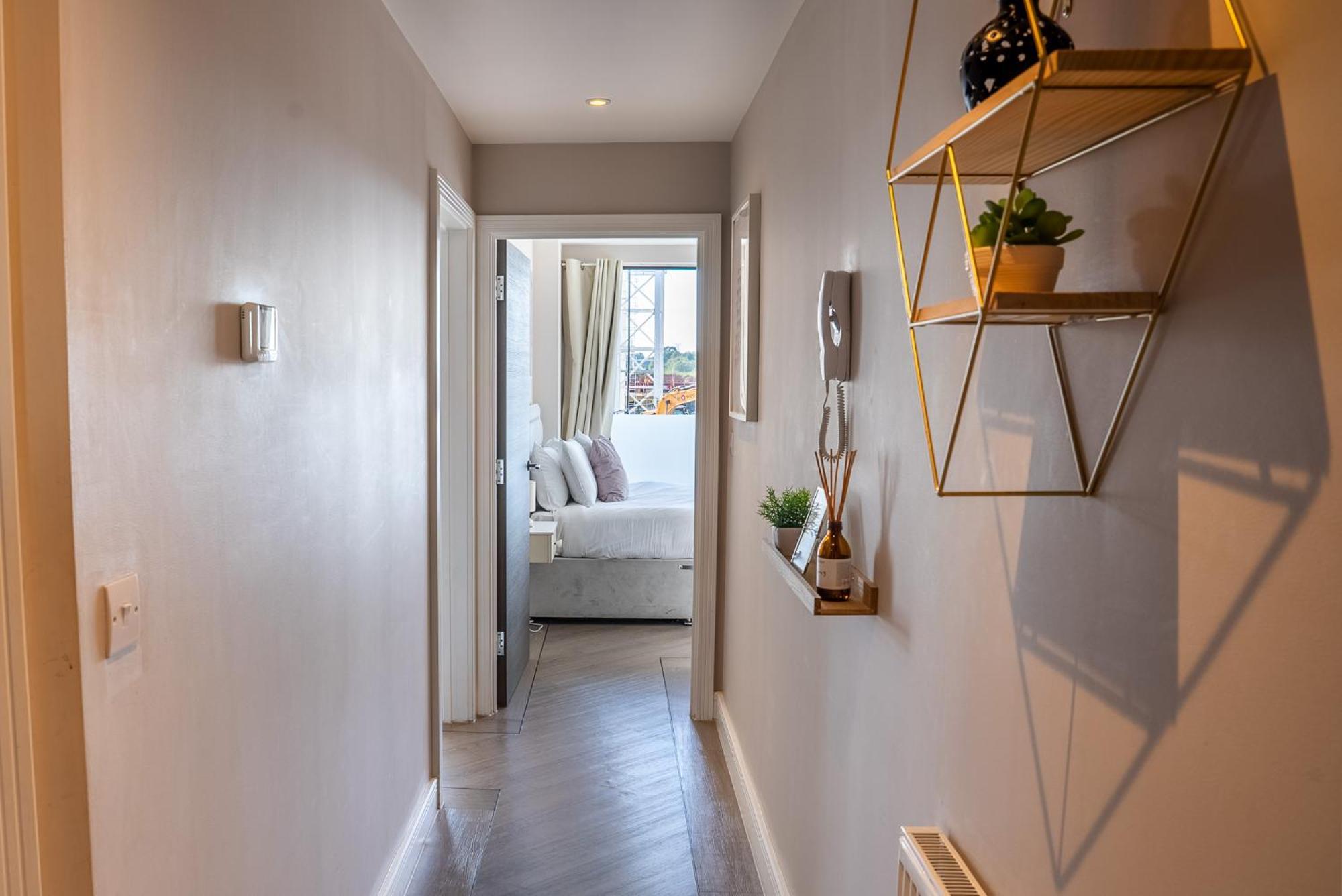 Beautiful Two Bedroom Harbour Side Apartment Poole Exteriör bild